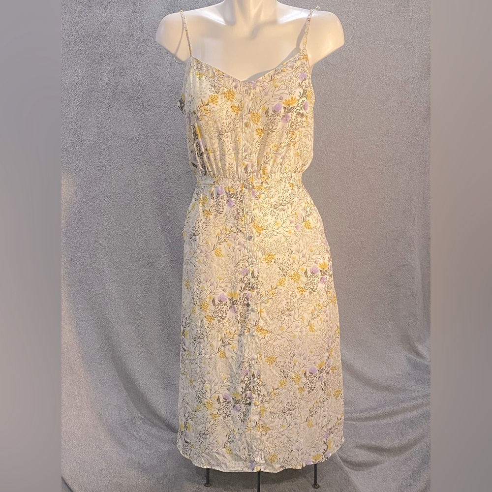 Forever 21 
Dress 
Size Med